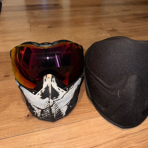 Push Unite Infamous White Skull/Red Lens Mask