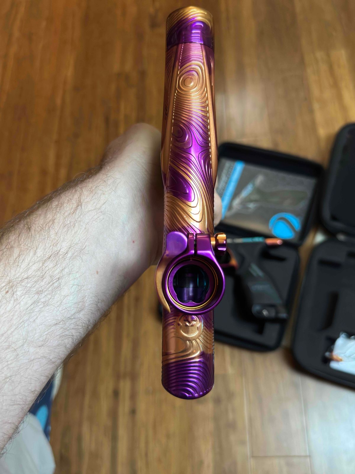 Dark pipe 