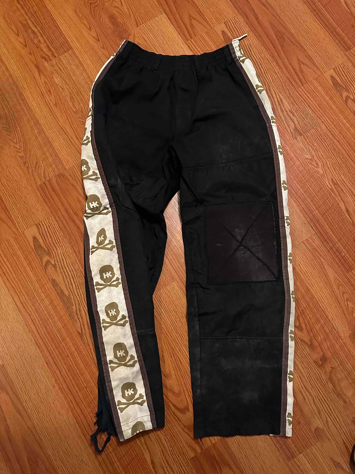 HK Smart Parts chigo pants