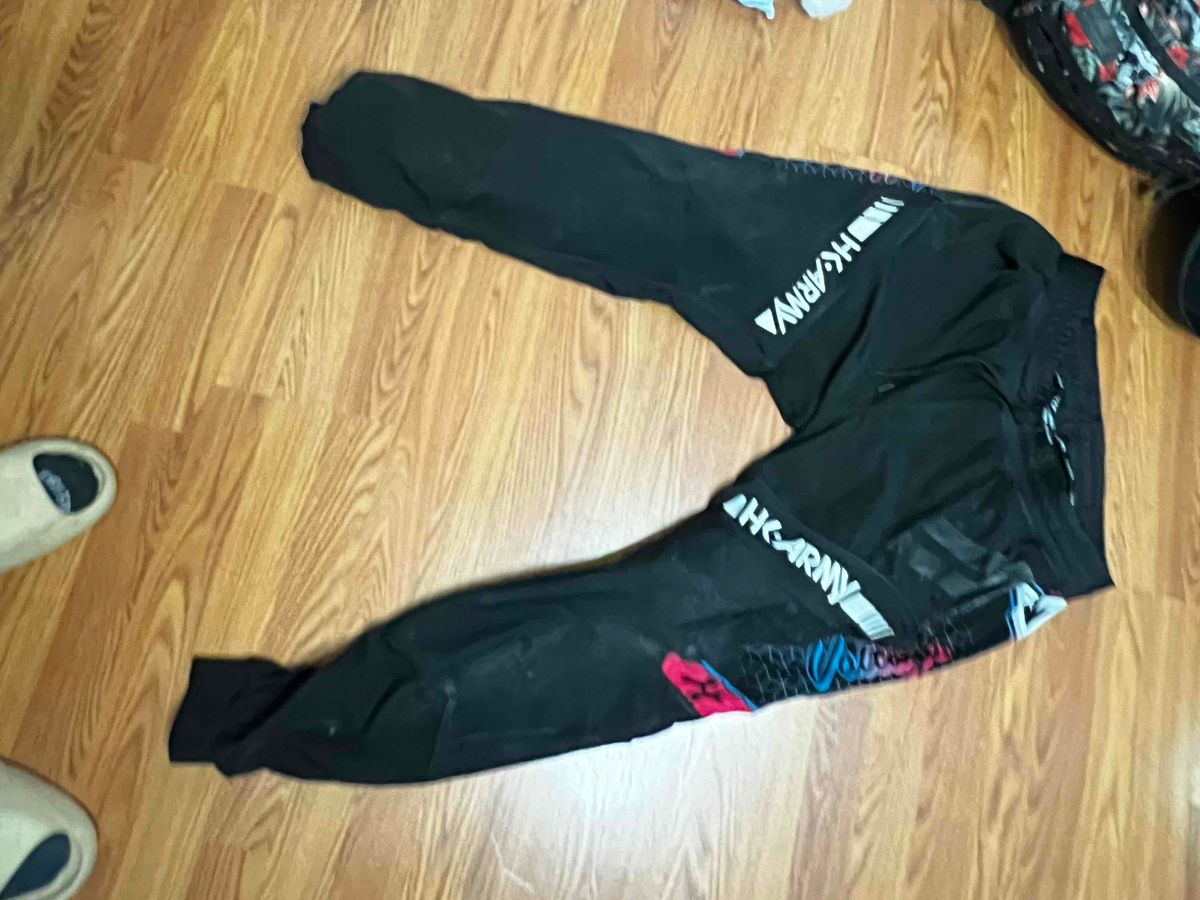 Hk army joggers