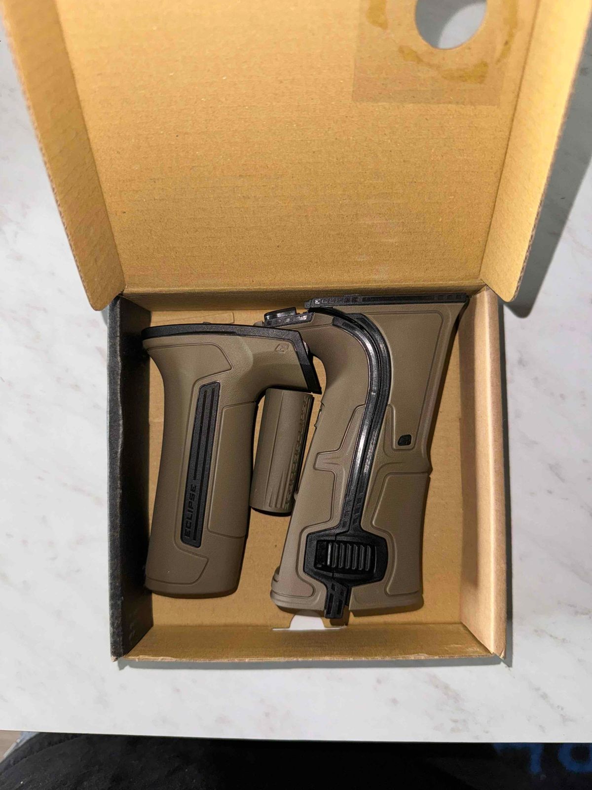 Brand New, Never used CS3 Tan Grips