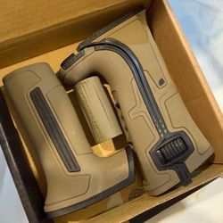 CS3 grips, tan
