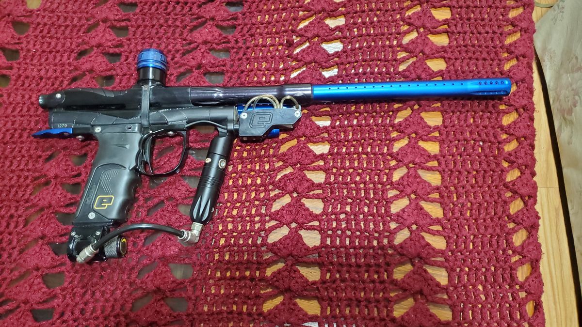 E2 Mq2 Karnivor