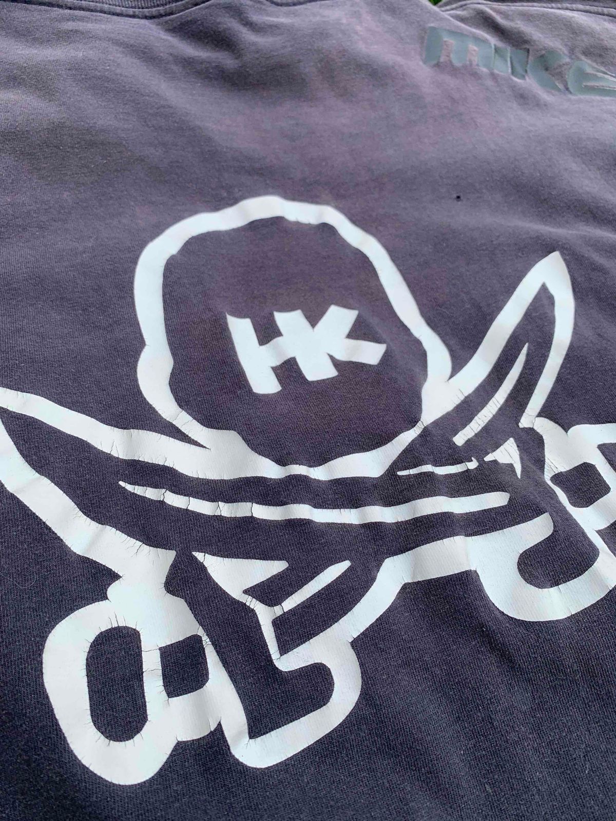 HK ARMY Skull and Swords Longsleeve 