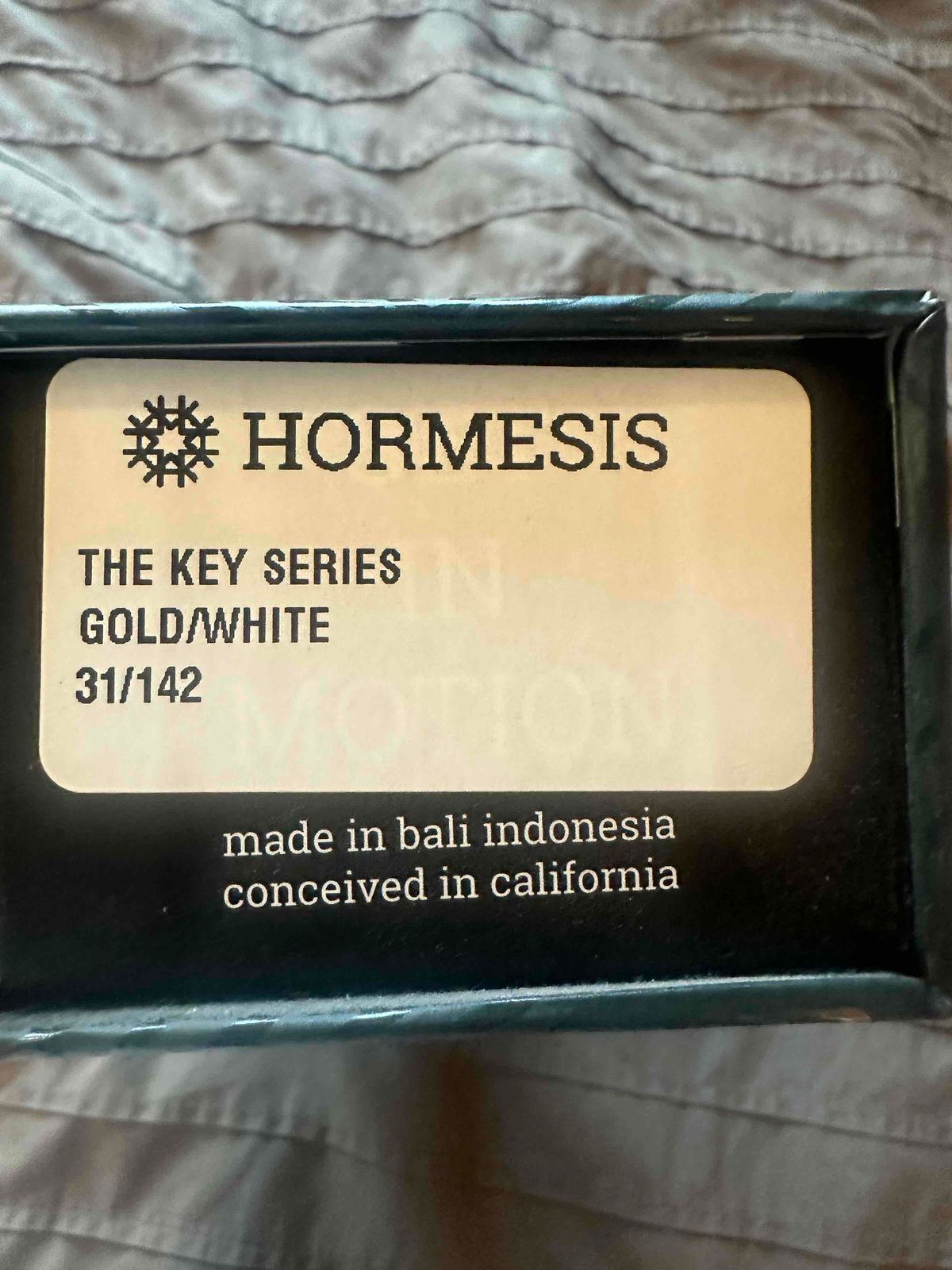 Hormesis The Key Series - Gold/White headband