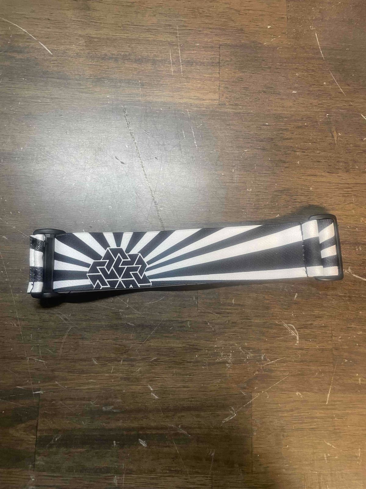 Project strap