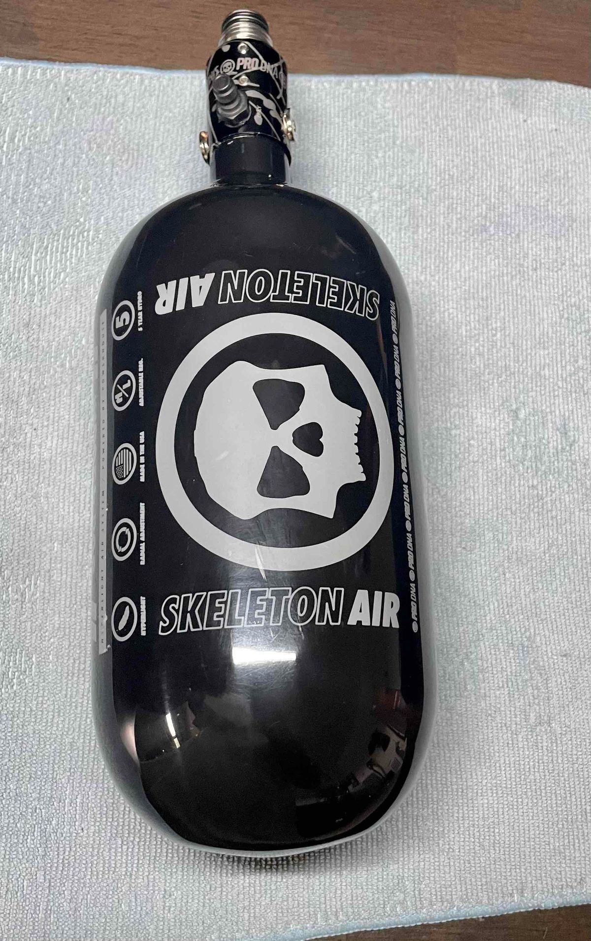 Skeleton Air Hyperlight 80cu in/4500 tank Black/silver splash infamous powerhouse haymaker 500 reg