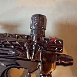 Bob Long 2K5 Species Intimidator