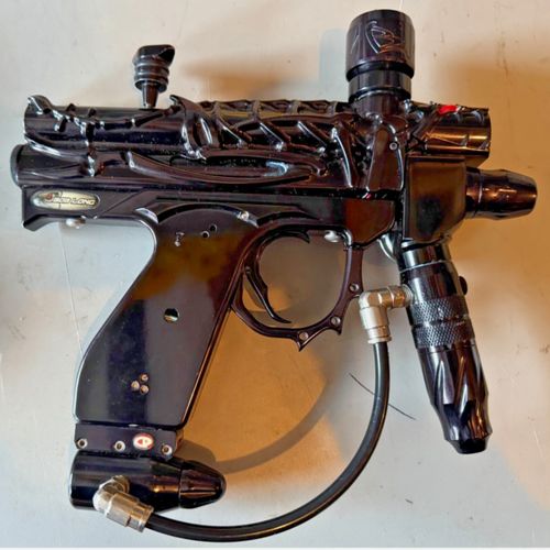 Bob Long 2K5 Species Intimidator