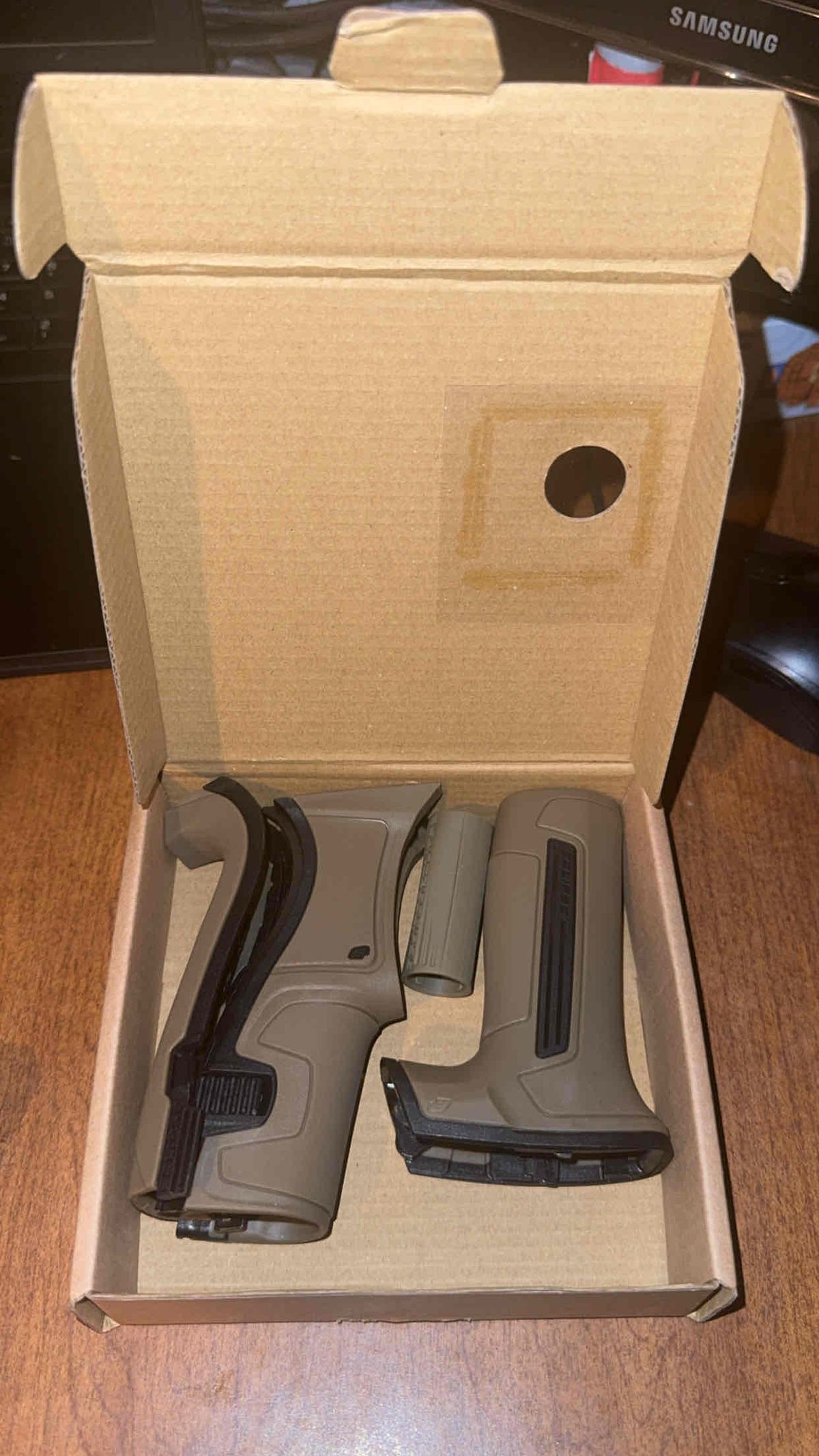 Planet eclipse tan CS2 grips