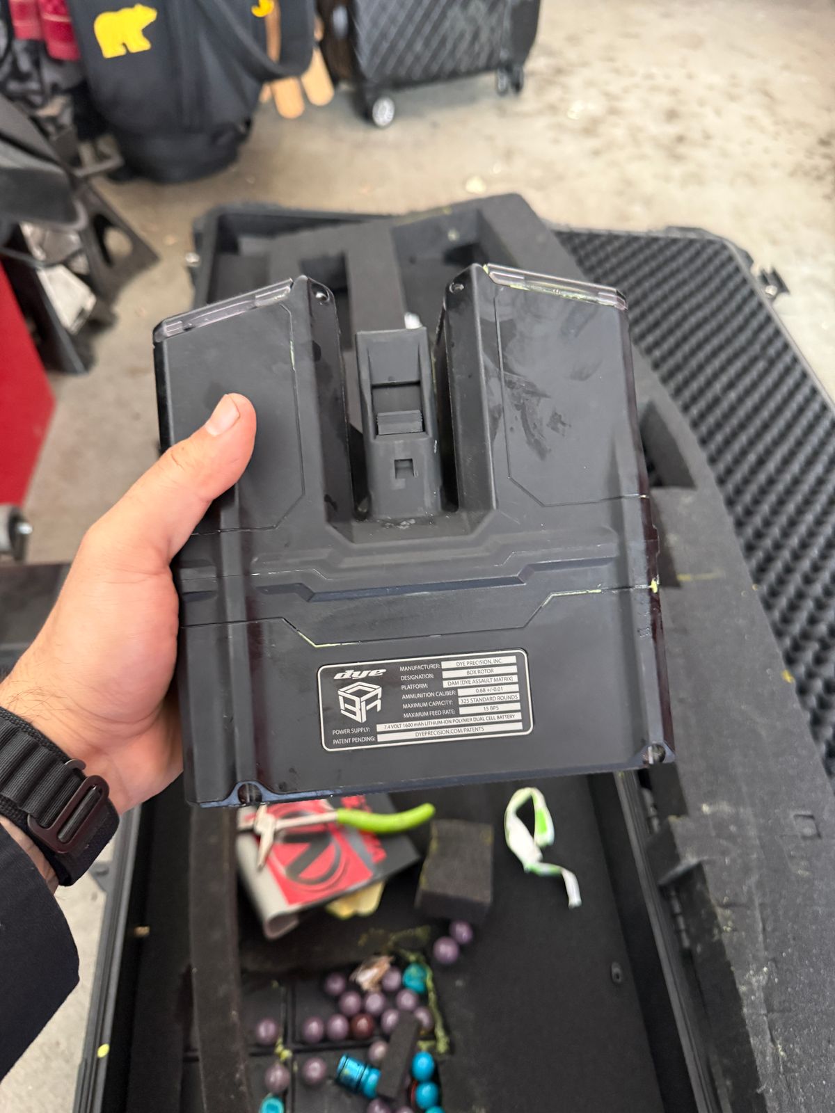 Dye box rotor mag