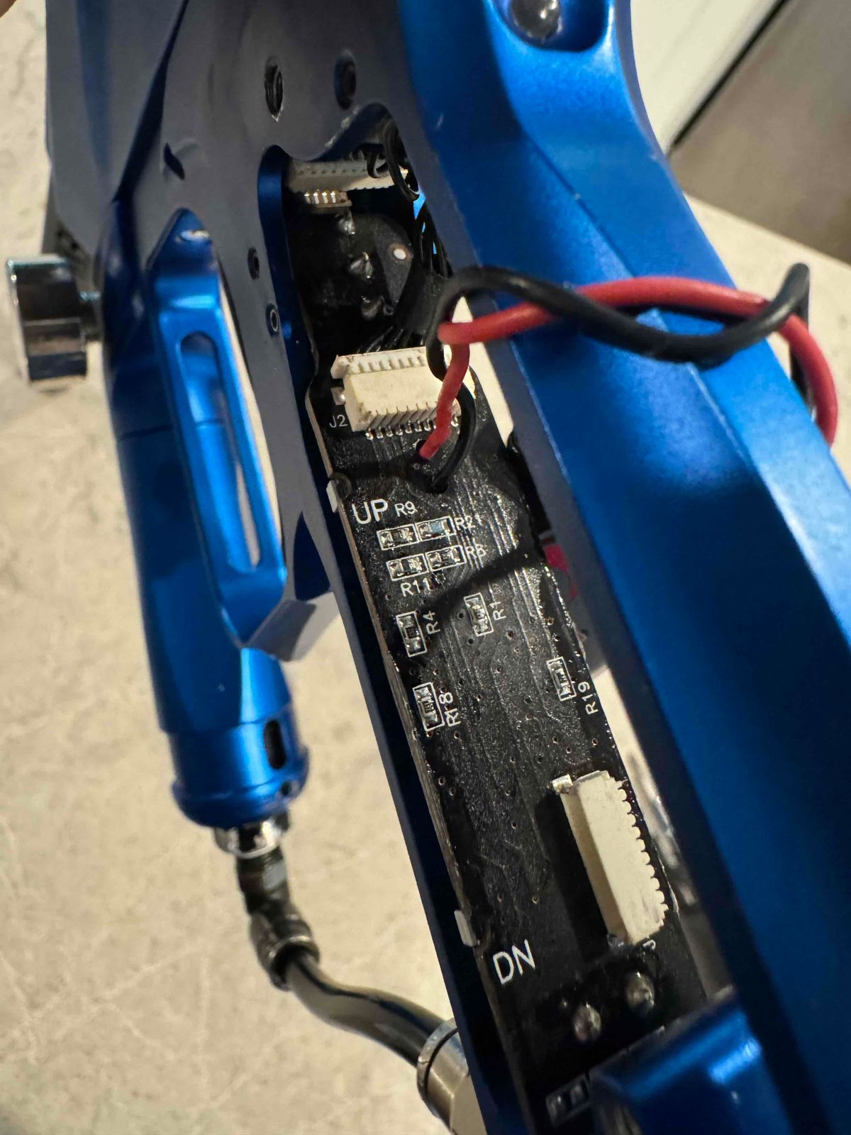 Smart Parts Shocker NXT Blue