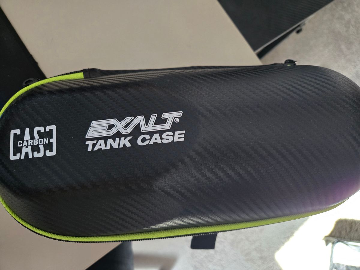 4500 HK Army Tank with Exalt Case