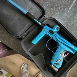 Electric paintball marker