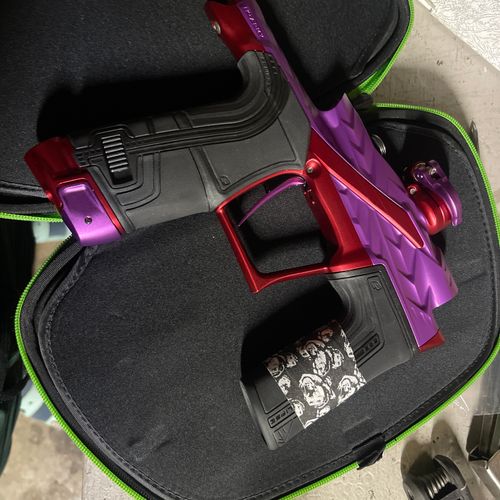 HK Fossil LV2