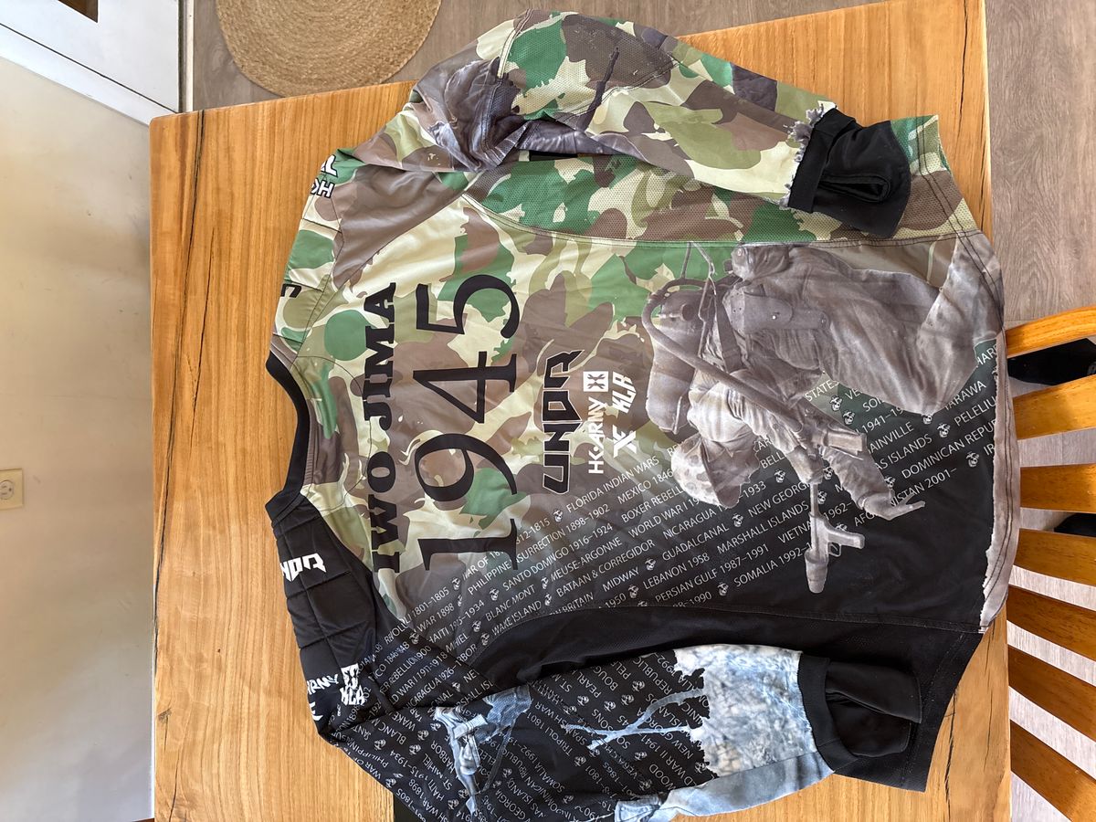 Jersey Marine Corps UNDR XL size