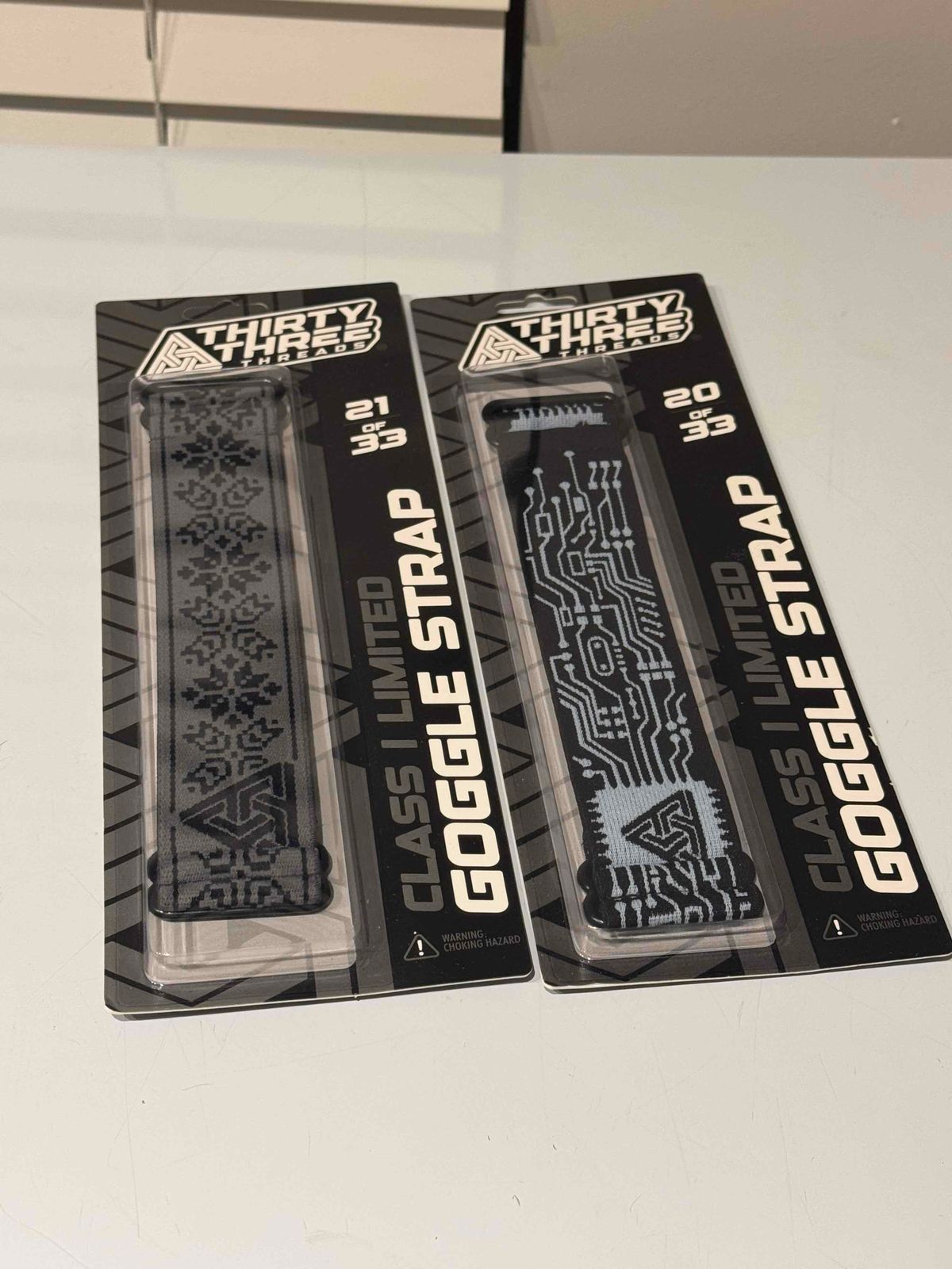 33T - Core - Strap