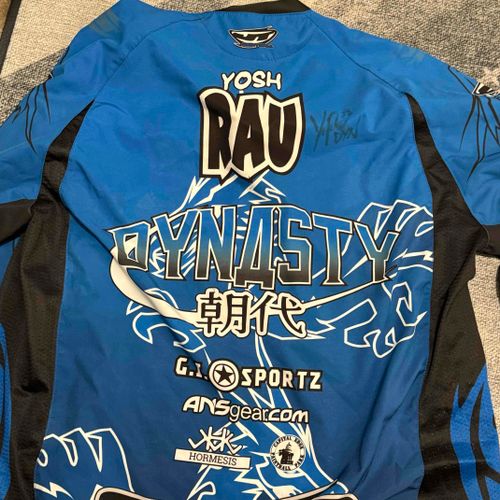 Yosh Rau Signed Jersey