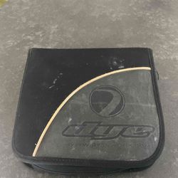 Dye dm9