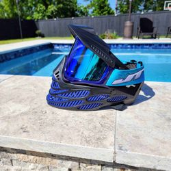 New black/blue F8 w/blue ice frames, sky prism 2.0 lens, XFactor and stock straps.