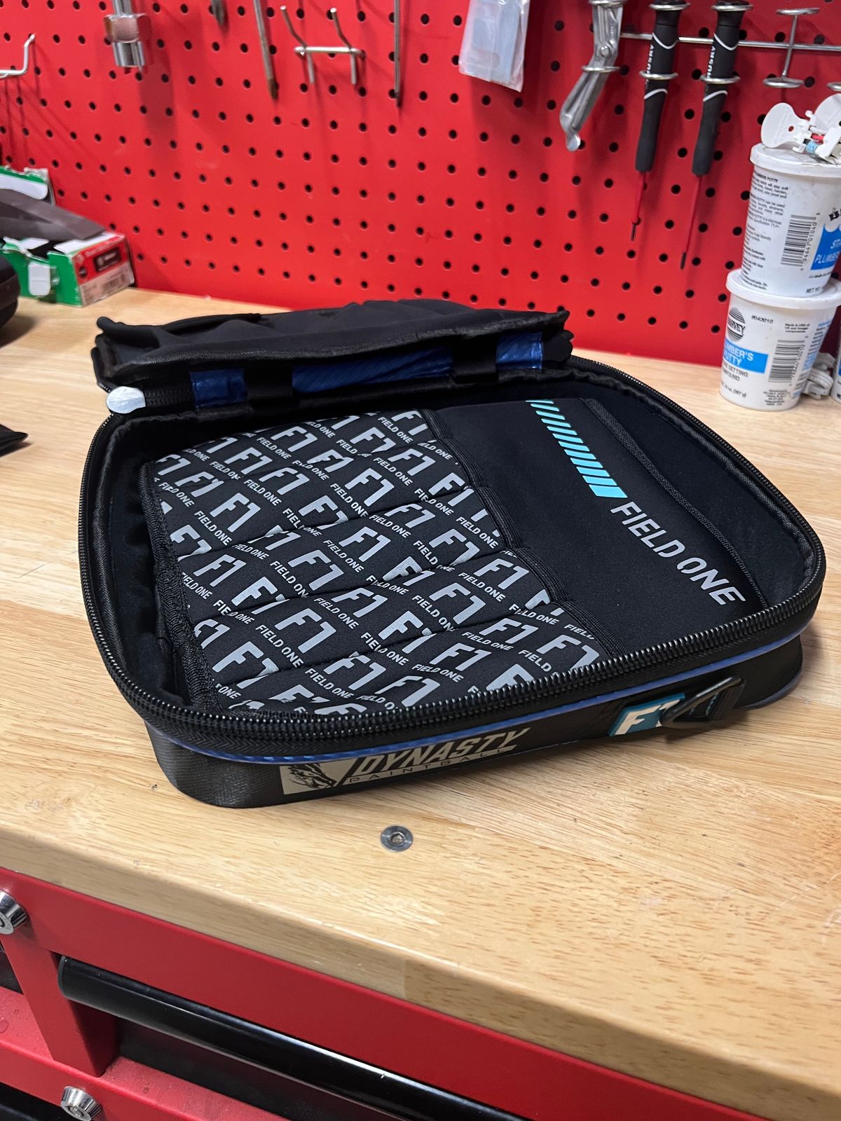 FIELD ONE DYNASTY EDITION HARD GUN CASE
