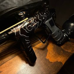 Seattle Uprising DLX IDOL - Like New for trade 