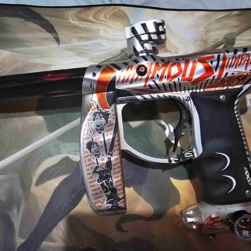 Infamous Headhunter Axe