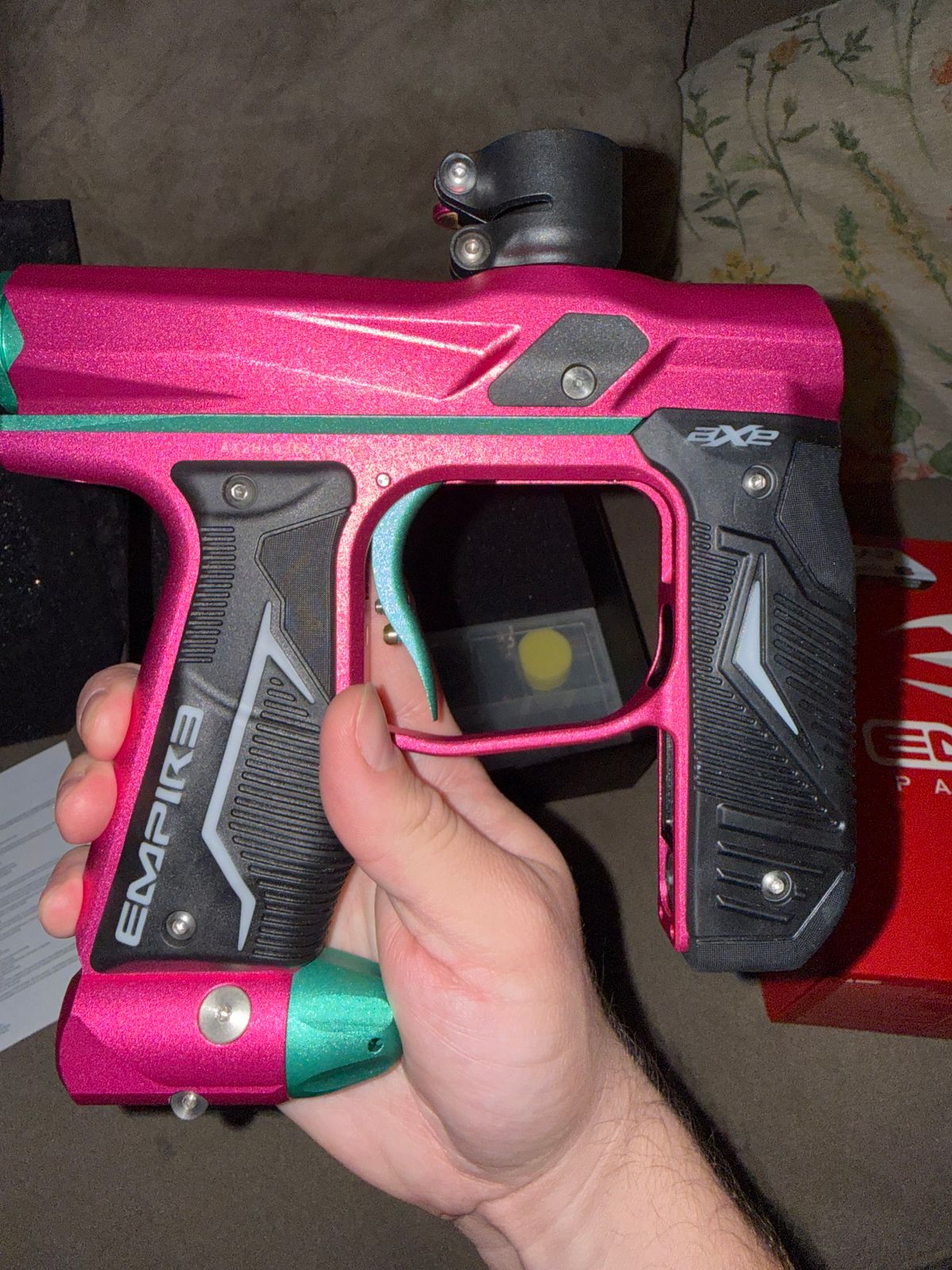 Empire Axe 2.0 Redline Hot Pink/Teal