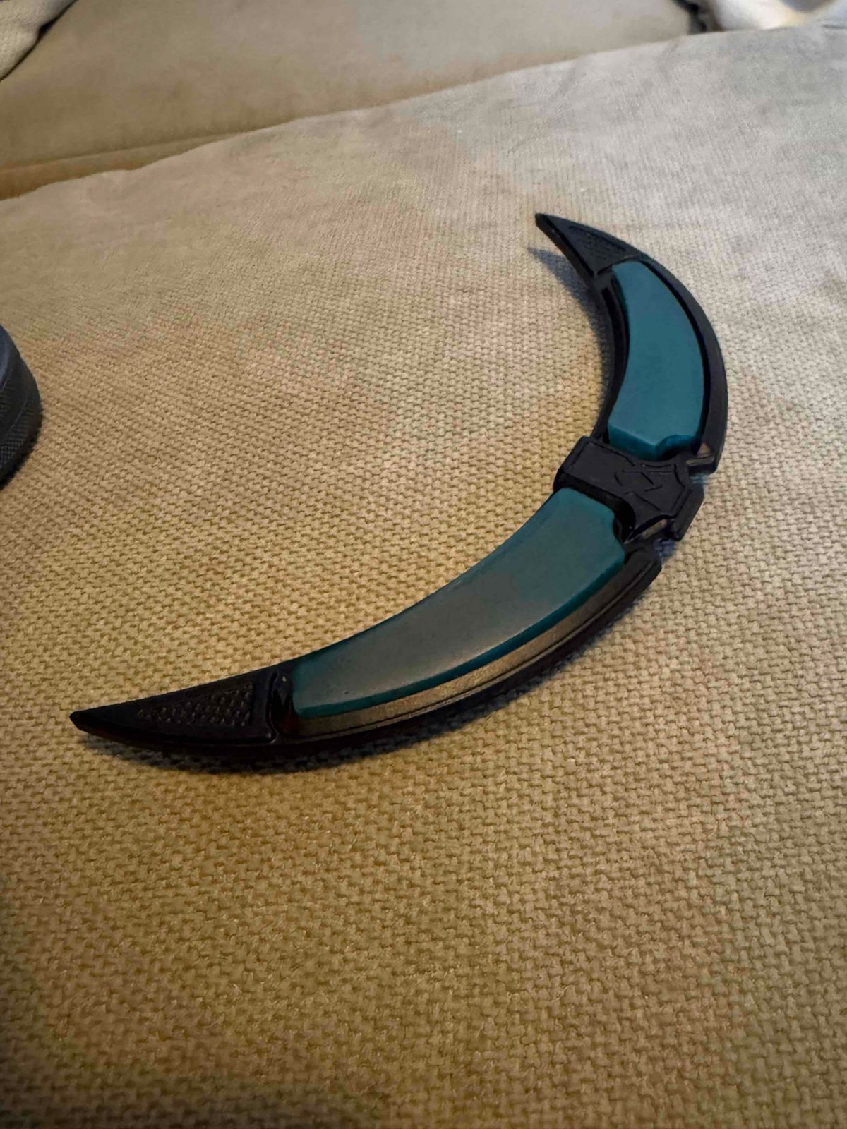 SUPERDEAD Rainshade - v2 - Custom Teal