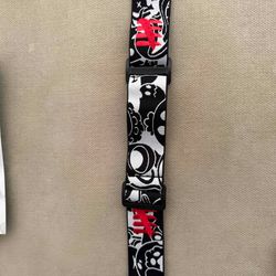 Enemy of the state “coloring book” strap