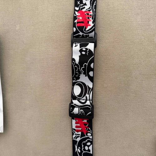 Enemy of the state “coloring book” strap