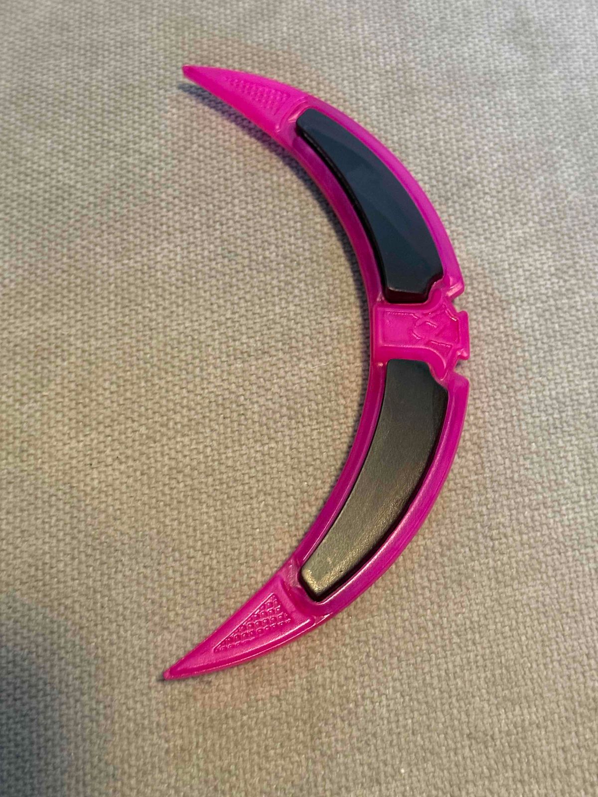 Superdead Rainshade - new version - custom glow pink