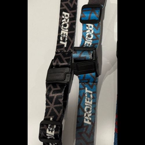 Project Chin Strap - black/grey