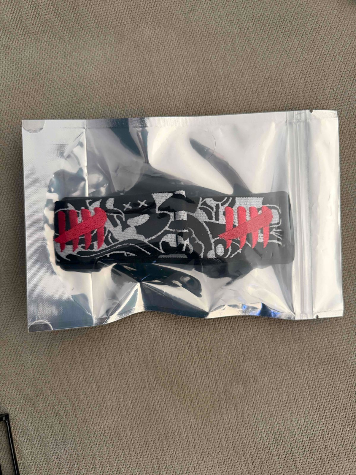 Enemy of the state “coloring book” strap