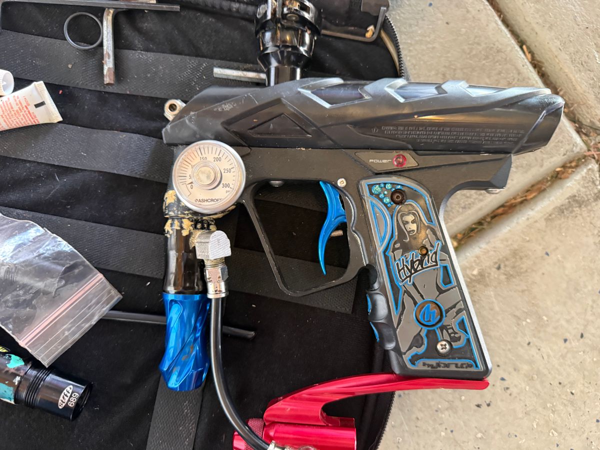 Paintball Gear Bundle—3 Markers, Extra Barrels & Padded Case—$300 OBO