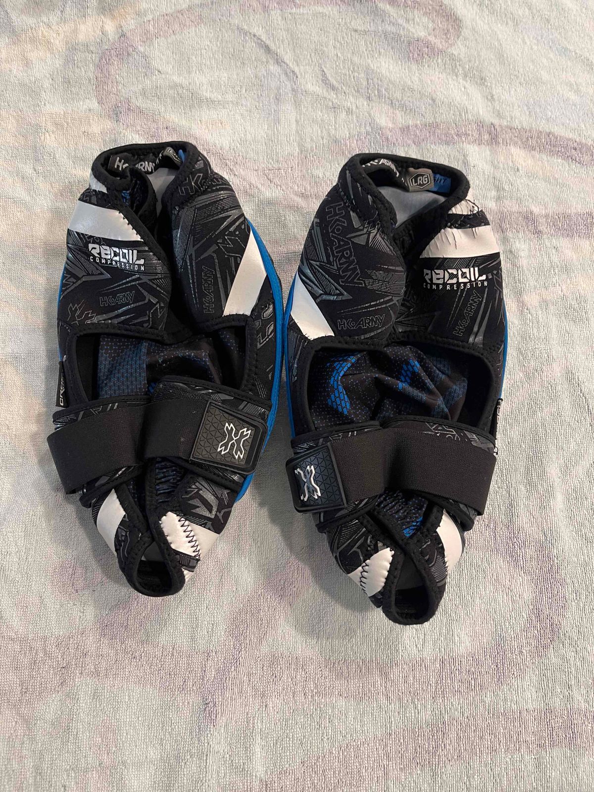 HK KNEE PADS 